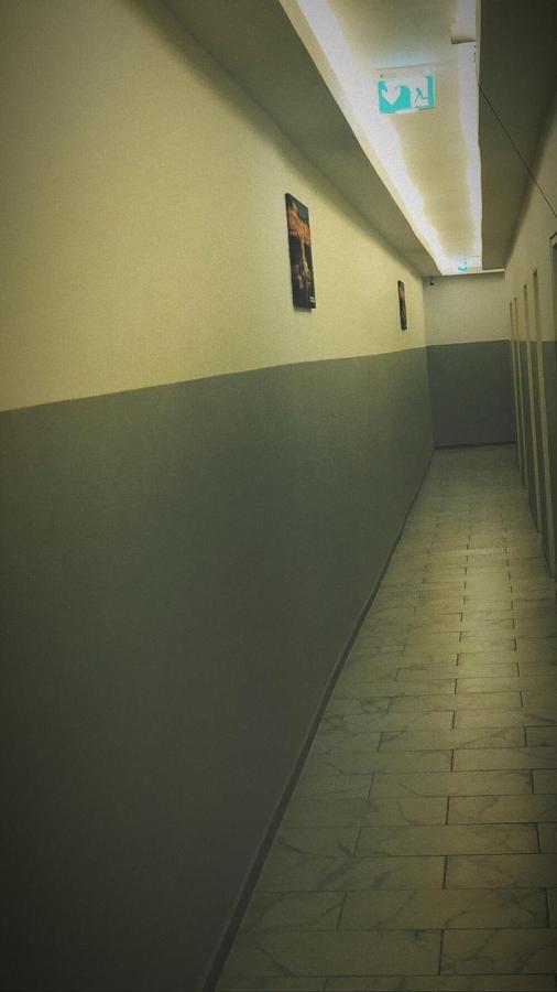 Private Room Near Vienna City Center 1 Экстерьер фото